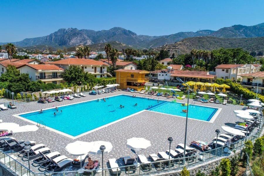Krini Riverside Garden Resort & Suna'S Beach Club מראה חיצוני תמונה