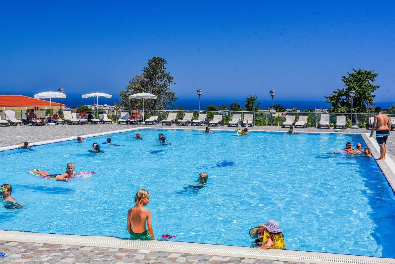 Krini Riverside Garden Resort & Suna'S Beach Club מראה חיצוני תמונה