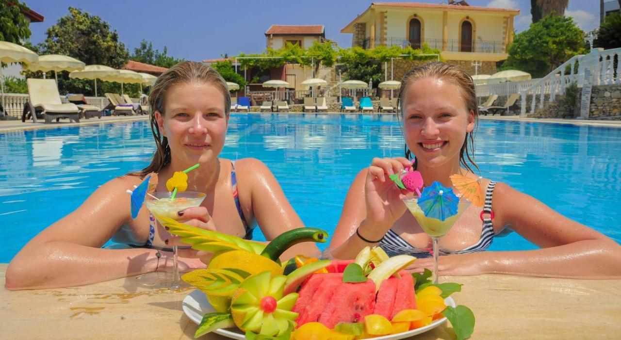 Krini Riverside Garden Resort & Suna'S Beach Club מראה חיצוני תמונה